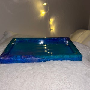 Home Decor / Rolling Tray