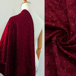 Tela de Tencel jacquard con diamantes de imitación termoadhesivos precortados en forma de corazón - 63 x 19,68 pulgadas (160 x 50 cm) Telas de poliéster para manualidades DIY hechas a mano precortadas imagen 1