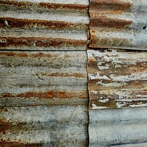Rusty corrugated metal barn roof tin pieces 12&quot;x12&quot; square tin back splash corrugated tin wall decor