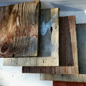 reclaimed wood 3 pieces weathered gray,faded red mix 10&quot;x10&quot; barn board