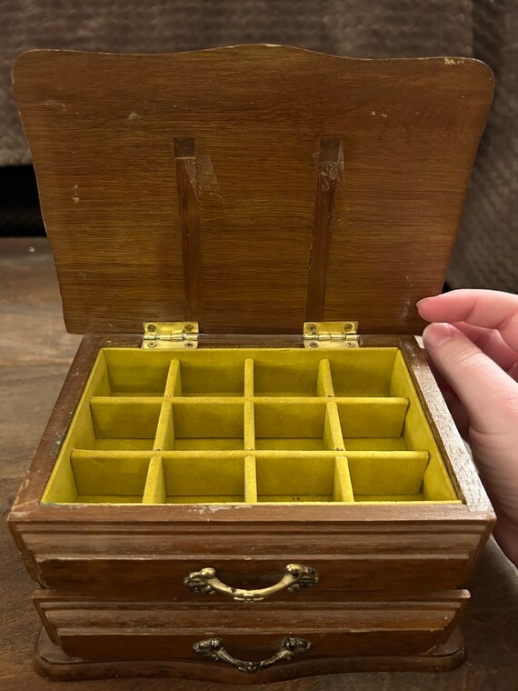 Vintage Midcentury Centurion Mini Dresser Jewelry Box Gem