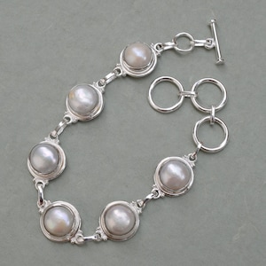 Pearl Bracelet, 925 Sterling Silver Pearl Bracelet, White Pearl Bracelet, Handmade Silver Pearl Jewelry, Pearl gemstone Jewelry-B001
