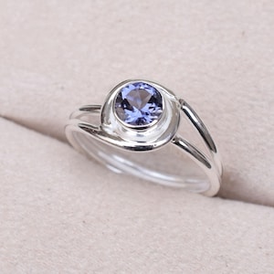 Handgemaakte iolietring: 925 sterlingzilver genezend kristal, maat 8
