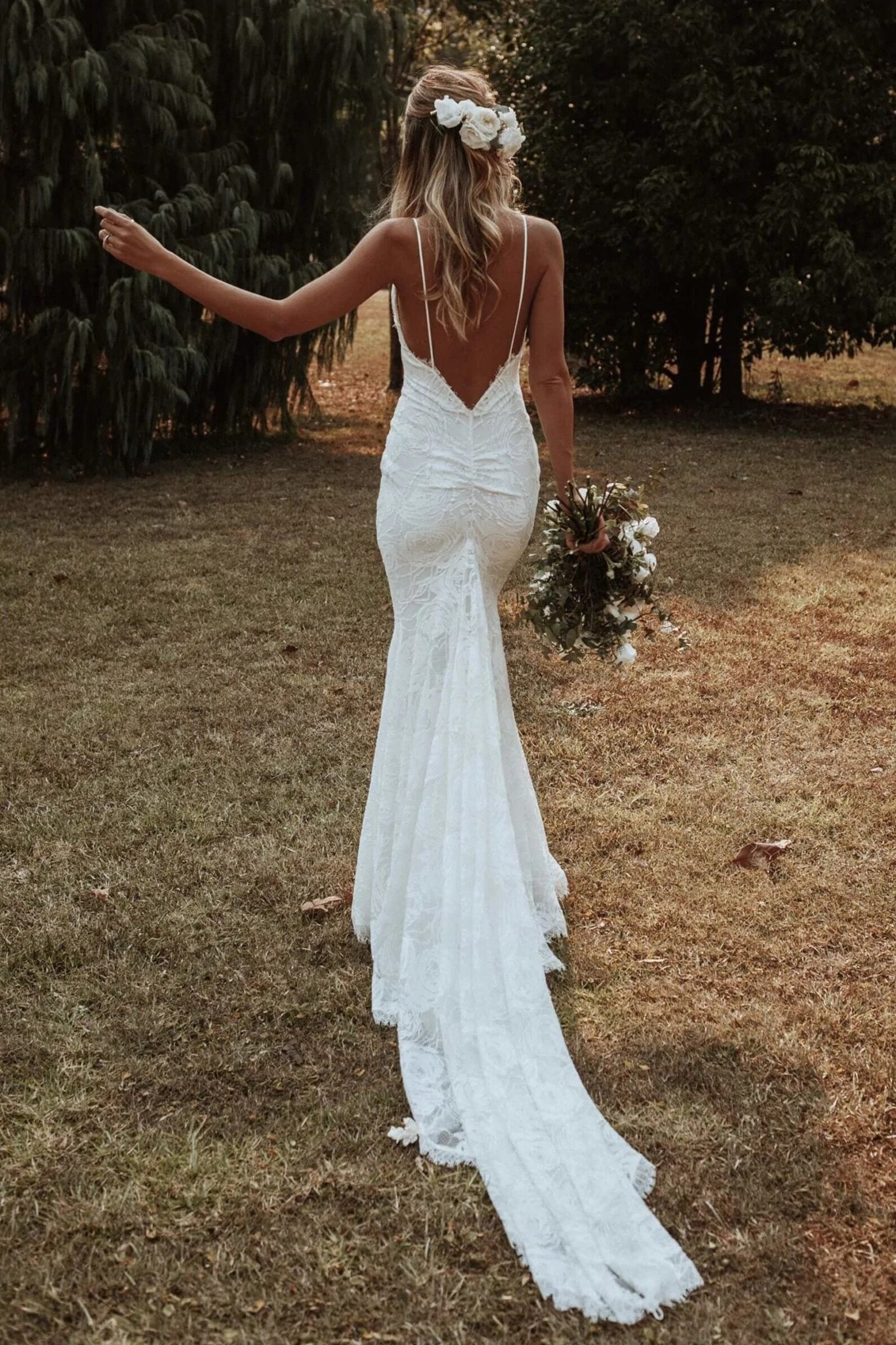 Boho Mermaid Wedding Dress: Elegant Fusion of Romance and Modern Style