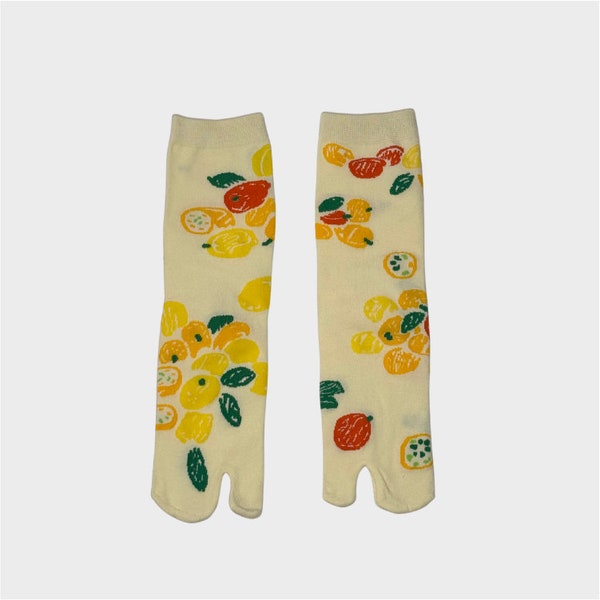 Minigooose | Tabi Split Toe Pattern Crew Socks