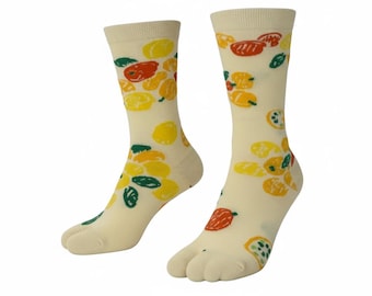 Minigooose | Tabi Split Toe Pattern Crew Socks