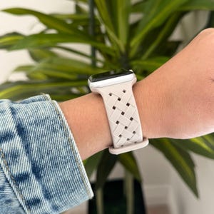 Braided Silicone Watch Band for Apple Watch Starlight Sports Band iwatch Straps for Women Smartwatch Series 9 8 7 6 5 4 42mm 41mm 44mm 49mm