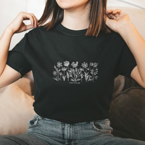 HADESTOWN Inspired Wait For Me Romance Orpheus Eurydice Broadway Musical T Shirt | Gifts for Theater Kids Lyric Merch Subtle Floral Tee