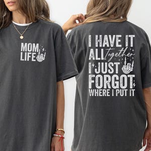 Mom Life grappig moedershirt, sarcastisch moedert-shirt, cool mama-shirt Moederdagcadeau voor moeder T-shirt, Mom Vibes-shirt trendy moedershirt moederschapsshirt