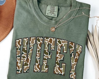 Comfort Colors® Camouflage Wifey Shirt, Mrs Shirt for Women, Wife Tee, Camo Wifey Tshirt Hunting Wife Life Shirt Wifey Tee Womens Camo Shirt