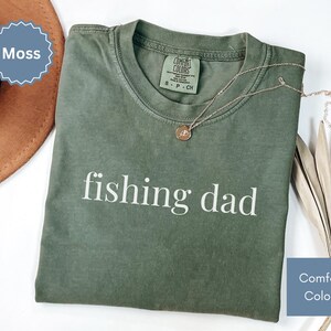 Fishing Dad Shirt Fathers Day Gift for New Dad Life Tee, Fisherman Tshirt Cool Dad T-shirt Fish Shirt for Men Best Dad Gift Bass Fishing Tee