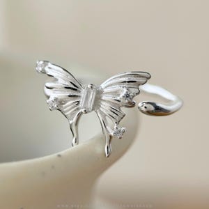 Butterfly Ring in 925 Sterling Silver with Zircon - Adjustable Open Ring, Elegant Jewelry Gift for Her