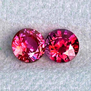 Rubíes redondos de más de 3 quilates, rojo intenso, ideales para la elaboración de anillos de compromiso.