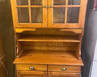 Pine Dresser (Delivery at extra cost) - Excellent condition