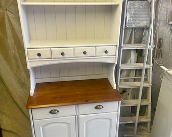 Welsh Dresser (Delivery at extra cost) - Excellent Condition