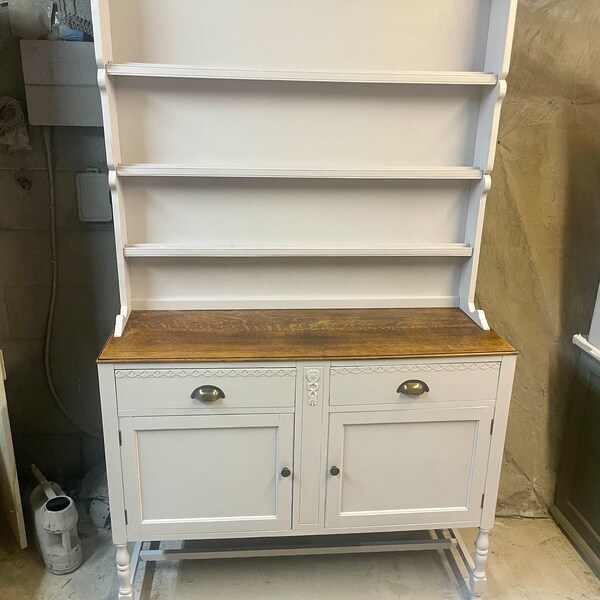 Welsh Dresser (Delivery at extra cost) - Excellent Condition