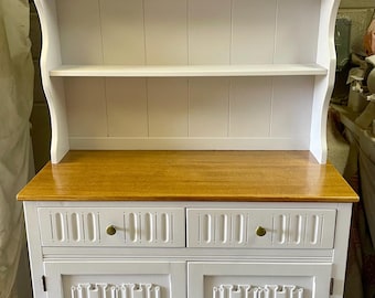 Welsh Dresser (Delivery at extra cost)