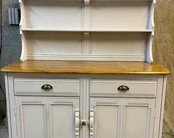 Ercol Welsh Dresser (Delivery at extra cost)