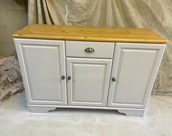 Sideboard (delivery at extra cost) - Excellent condition