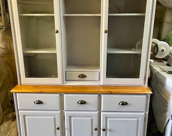 Welsh Dresser (Delivery at extra cost)