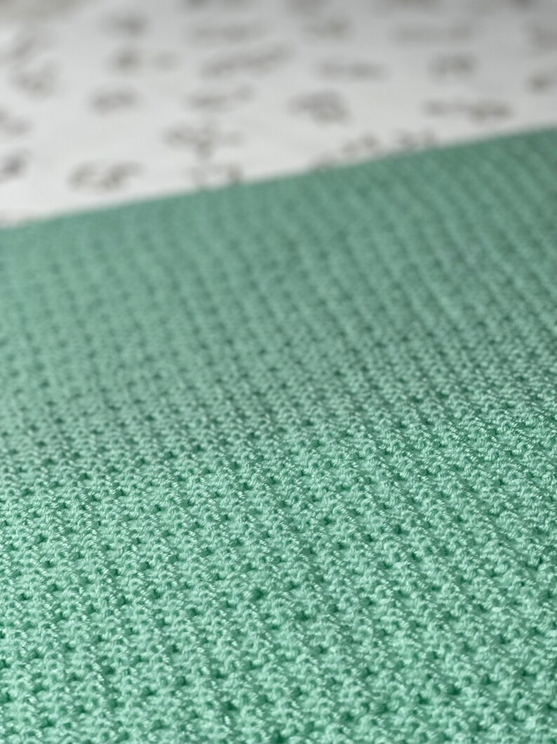 Darling Baby Blanket - PDF Knitting Pattern - Easy Knit and Purl Stitch ...