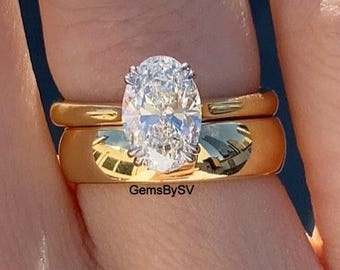 18k tweekleurige gouden bruidsringset, 10 x 8 mm ovaal geslepen moissanietring, koepelstijl effen brede band, solitaire diamanten ring met dubbele griffen