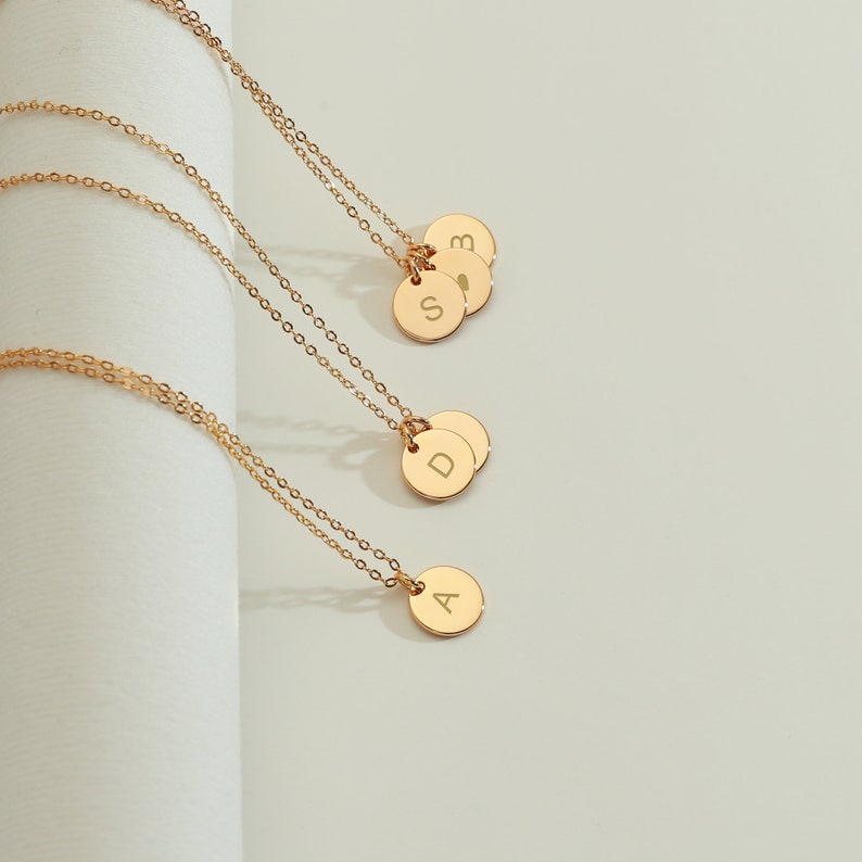 Personalize Jewelry,Necklace for Women,Initial Necklace,Gold Necklace,Minimalist Family Initial Pendant Necklace,Birthday Gift for Mom/Her image 5
