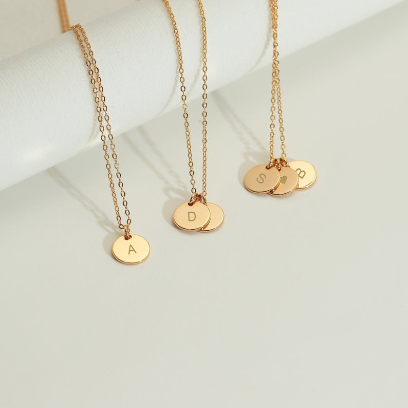 Personalize Jewelry,Necklace for Women,Initial Necklace,Gold Necklace,Minimalist Family Initial Pendant Necklace,Birthday Gift for Mom/Her image 2