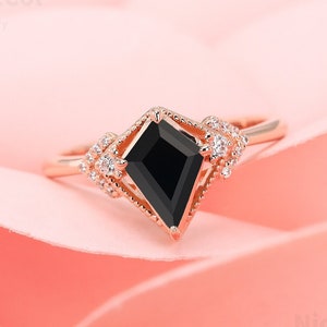 Vintage Kite Cut Ring Natural Black Onyx 14K Rose Solid Gold Unique Engagement Ring Handmade Bridal Anniversary Ring For Her silver ring