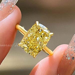3CT Elongated Cushion Cut Canary Yellow Moissanite Engagement Ring Solitaire Wedding Ring Claw Prong Wedding Ring Unique Ring Gift For Women