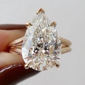 Art Deco 4 CT Elongated Pear Cut Moissanite Solitaire Engagement Ring 14K Solid Yellow Gold 5 Claws Prong Split Band Statement Wedding Ring