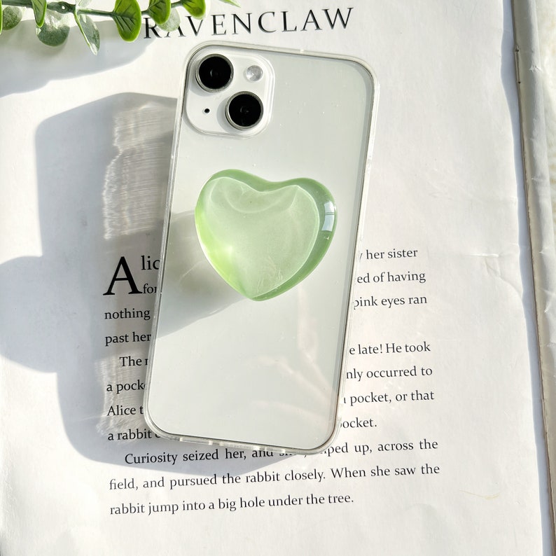 Transparent Heart Shaped Phone Grip, Solid Color Translucent Resin Bracket, iPhone Samsung Folding Rotating Mobile Phone Bracket image 4