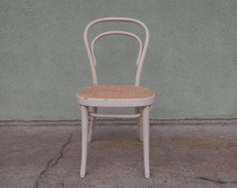 Vintage White Chair in Thonet style No. 14 made by Stol Kamni in Yugoslavia, Coffee House Chair, Retro chair, Mid-century, Rattan seat