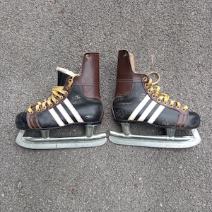 Vintage Ice Hockey Skates CANADA / N.H.L. Canada / Retro Black Leather Skates / Made in Yugoslavia