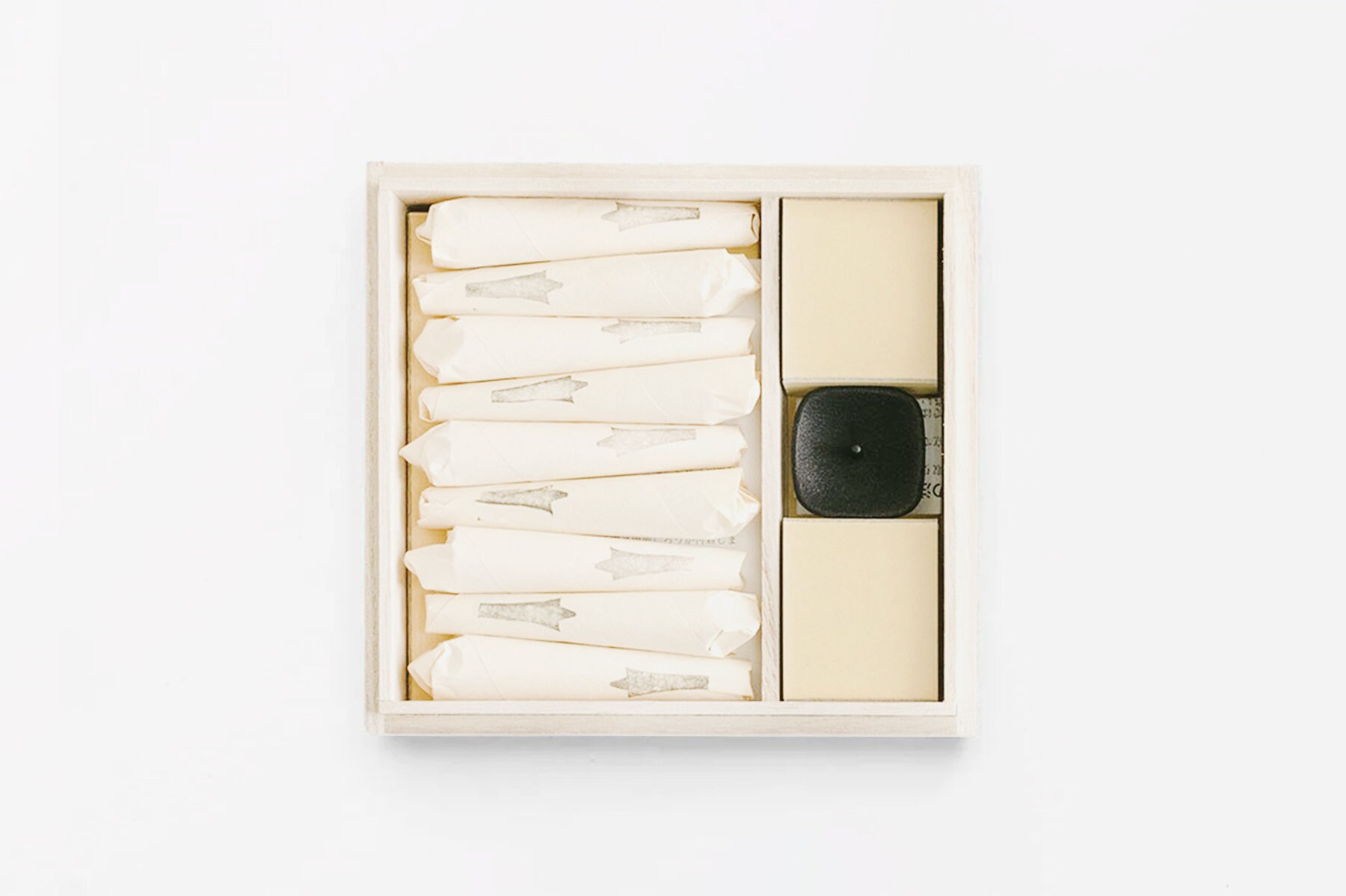 Bougies Ipponsugi, Ensemble