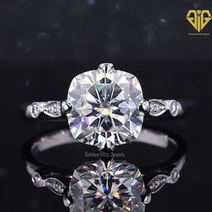 Art Deco Moissanite Engagement Ring: 3.00 Carat Cushion Cut, Solid Gold