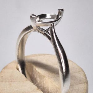 Sterling Silver Marquise Ring Setting: Jewelry Making Blank (8x4mm Stone Size)