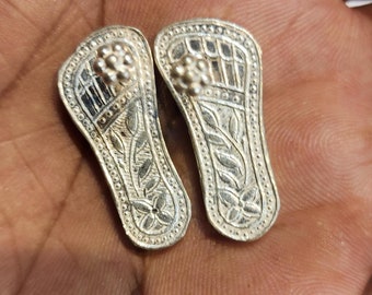 2.5cm/1inch  Pure Silver Deities Charan Paduka /sacred foot print for Radha Krishna, Gaura Nitai, Krishna Balram, Vrindavan Religious Gift
