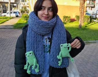 Fluffy Hand Knit Winter Scarf with Funny Leggy Froggy Plushies, Handmade Unique Knit Scarf, Frog Amigurumi Crochet Scarf, Knit Frog Scarf