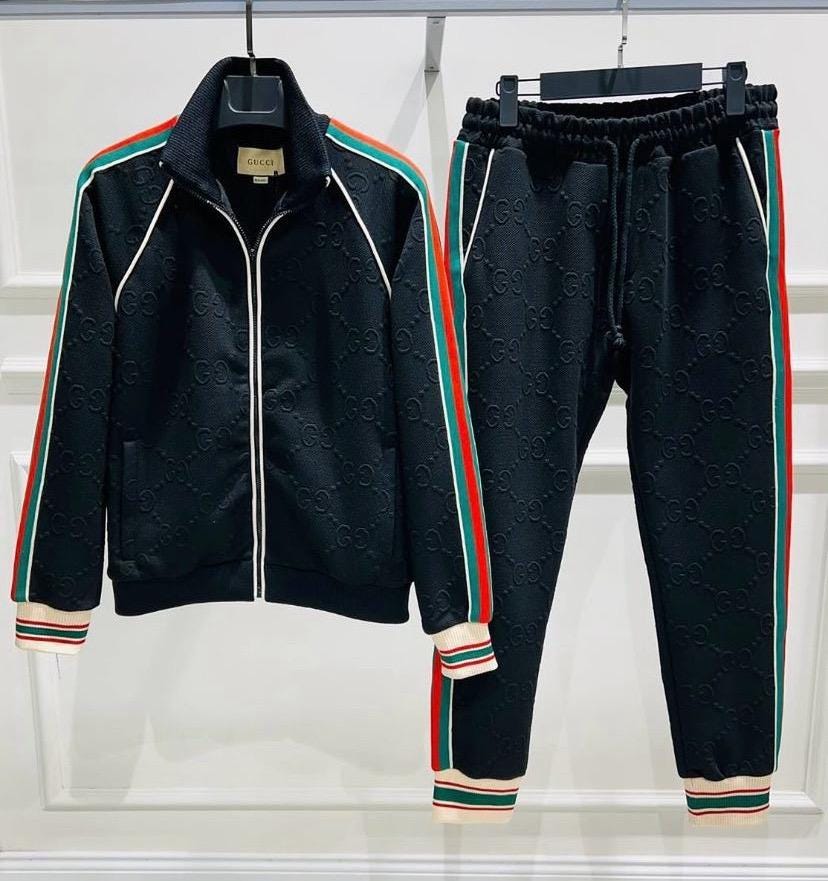 Chandal gucci falso hombre hotsell