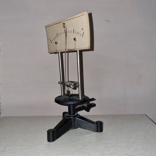 Vintage physics instrument