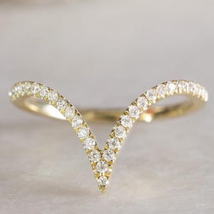 V Shaped Diamond Chevron Gold Ring, Shimmering Fortune Ring, Half Eternity Curved Unique Wedding Band, Cute Stacking Midi Ring, Contour Band