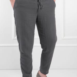 Men&#39;s Muslin Cotton Pants - Lightweight Relaxed Fit Trousers with Drawstring Waist