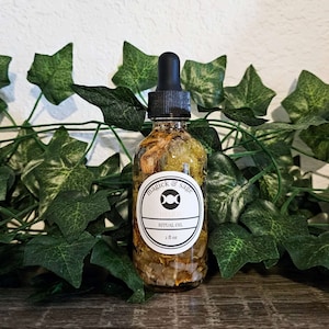 Helios God Oil - work and connect with Helius - God of the Sun, Guardian of Oaths, God of Sight - Sol - Greek - Ritual & Altar Tools