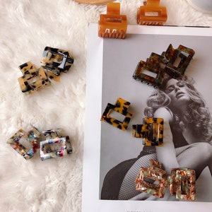 Paire de très petites pinces à cheveux colorées, pinces à cheveux taille enfant, pinces à cheveux en acétate de cellulose, cadeaux de Noël pour elle Royaume-Uni