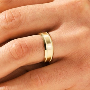 7mm Milgrain and Beveled Edge Solid Gold Men&#39;s Wedding Band • MATTE • 10k, 14k, 18k Gold Wedding Ring for Men • Unique Men&#39;s Wedding Band