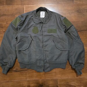 Vintage Military Men's Summer Type CWU - 36/P Military Green MIL-J-83382C Size L