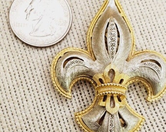 Vintage Silver And Gold Tone Brooch Pin Fleur De Lis Shape 1.75" x 2.5"