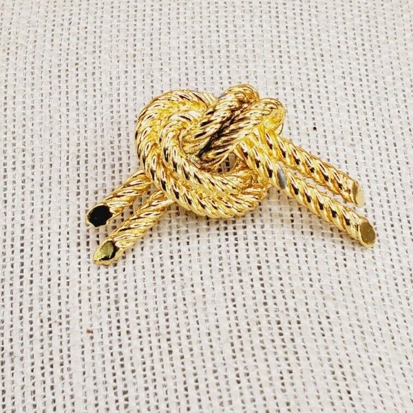Joan Rivers Love Knot Twisted Rope Pin Brooch Gold Tone Signed Vintage 1.82"