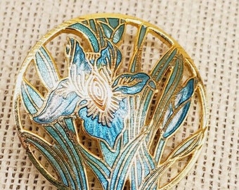 Broche de flores vintage de 1,5 pulgadas con esmalte en tono dorado Dogwood